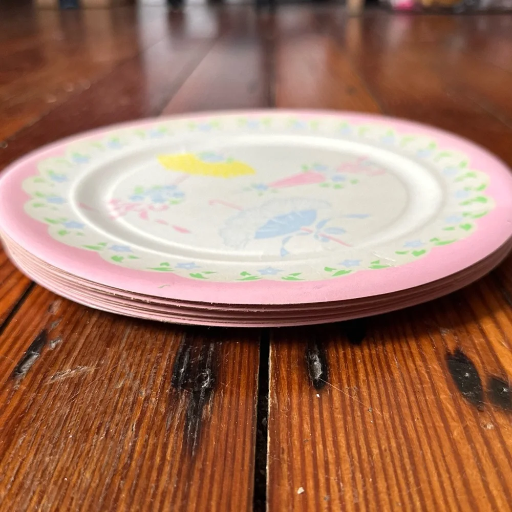Vintage 70s baby shower parasol print paper plates